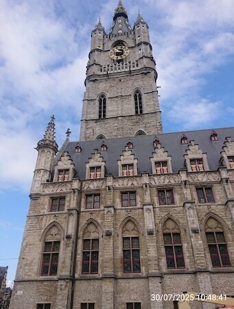 Kirche von der Seite