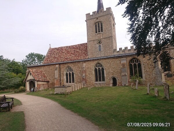 Eine Kirche mit Friedhof